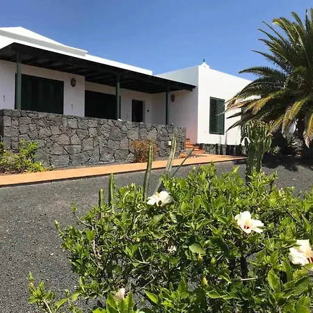 Casa La Cancela . * Las Breñas