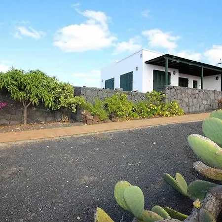 Casa La Cancela . * Las Breñas