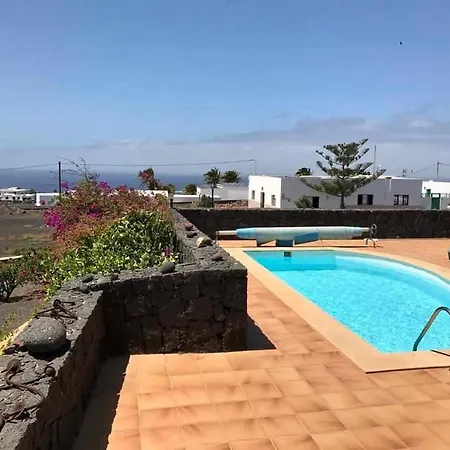 Casa La Cancela . بيت للعطل Las Breñas